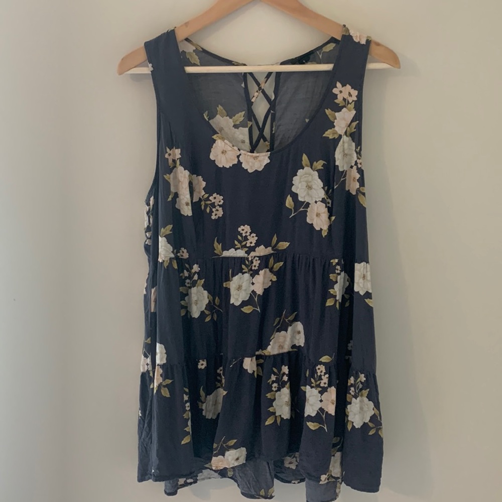 Torrid Tank Size 1